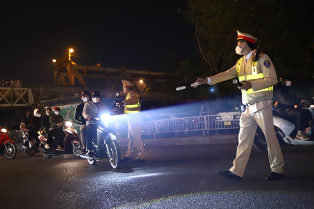 Thực hư thông tin tăng mức phạt vi phạm nồng độ cồn từ năm 2026